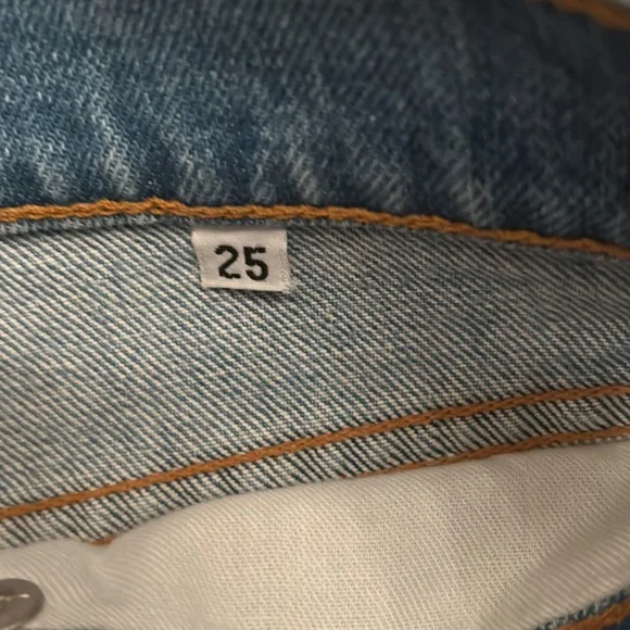 NWT Free People Sandrine Rose Side Zip Distressed Denim Shorts - Picture 5 of 6